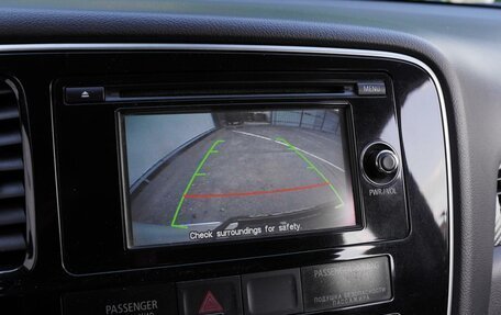 Mitsubishi Outlander III рестайлинг 3, 2014 год, 1 260 000 рублей, 14 фотография