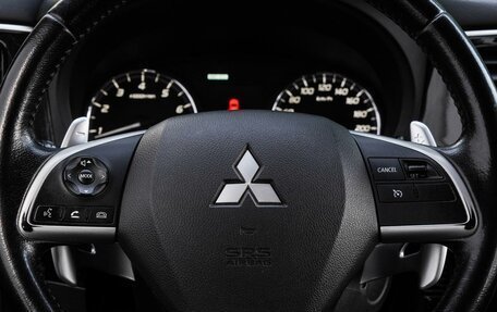 Mitsubishi Outlander III рестайлинг 3, 2014 год, 1 260 000 рублей, 19 фотография