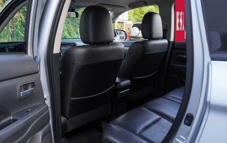 Mitsubishi Outlander III рестайлинг 3, 2014 год, 1 260 000 рублей, 11 фотография