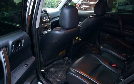 Toyota Highlander III, 2012 год, 2 250 000 рублей, 14 фотография