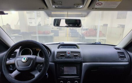 Skoda Yeti I рестайлинг, 2012 год, 725 000 рублей, 17 фотография