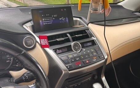 Lexus NX I, 2017 год, 3 050 000 рублей, 9 фотография