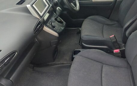 Toyota Wish II, 2010 год, 1 120 000 рублей, 14 фотография