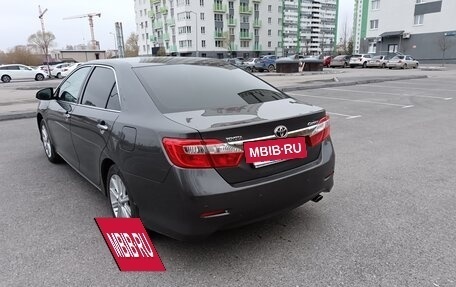 Toyota Camry, 2013 год, 1 450 000 рублей, 2 фотография