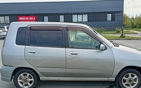 Nissan Cube II, 1999 год, 240 000 рублей, 2 фотография