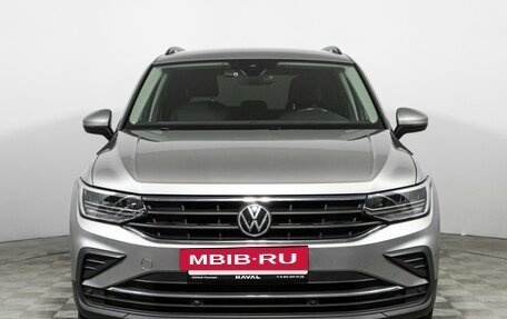 Volkswagen Tiguan II, 2021 год, 2 989 898 рублей, 2 фотография