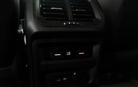 Volkswagen Tiguan II, 2021 год, 2 989 898 рублей, 22 фотография