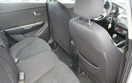 KIA Rio III рестайлинг, 2012 год, 750 000 рублей, 18 фотография