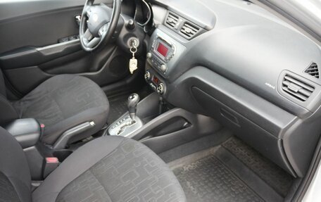 KIA Rio III рестайлинг, 2012 год, 750 000 рублей, 17 фотография