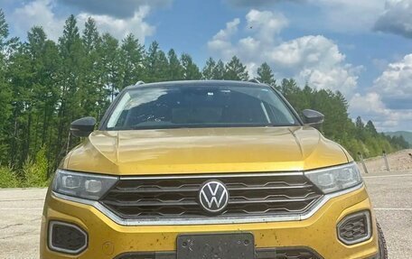Volkswagen T-Roc I, 2021 год, 2 000 000 рублей, 4 фотография