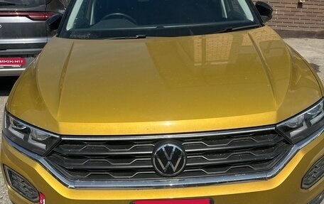 Volkswagen T-Roc I, 2021 год, 2 000 000 рублей, 6 фотография