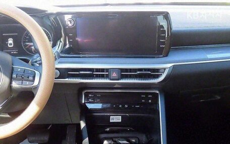 KIA K5, 2022 год, 1 610 000 рублей, 8 фотография