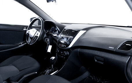 Hyundai Solaris II рестайлинг, 2015 год, 850 000 рублей, 16 фотография