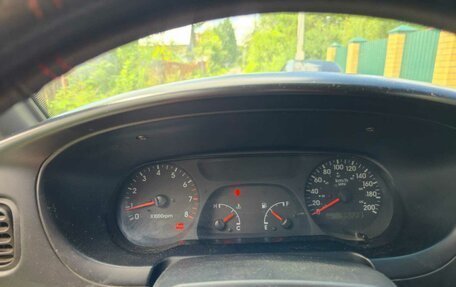 KIA Sportage IV рестайлинг, 2004 год, 700 000 рублей, 7 фотография