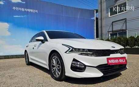 KIA K5, 2021 год, 1 810 000 рублей, 3 фотография
