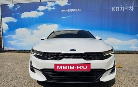 KIA K5, 2021 год, 1 810 000 рублей, 2 фотография