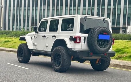 Jeep Wrangler, 2022 год, 4 399 000 рублей, 7 фотография