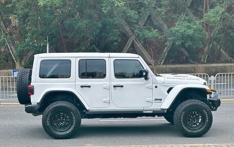 Jeep Wrangler, 2022 год, 4 399 000 рублей, 4 фотография