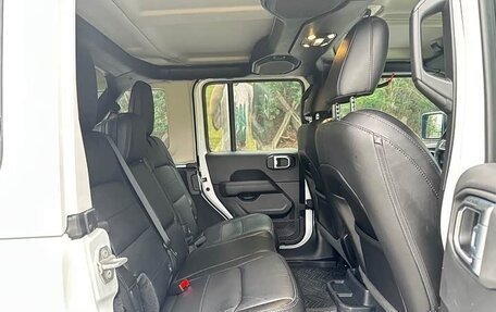 Jeep Wrangler, 2022 год, 4 399 000 рублей, 11 фотография