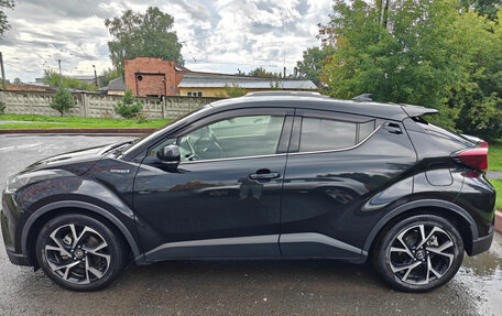 Toyota C-HR I рестайлинг, 2018 год, 2 050 000 рублей, 4 фотография