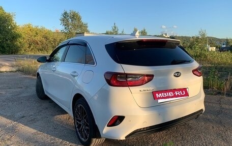 KIA cee'd III, 2019 год, 1 400 000 рублей, 4 фотография