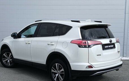 Toyota RAV4, 2017 год, 2 099 000 рублей, 4 фотография