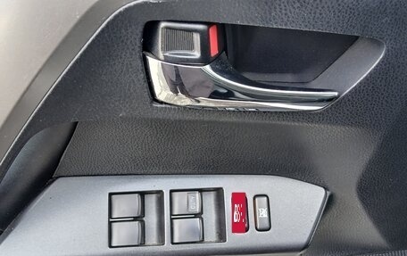Toyota RAV4, 2017 год, 2 099 000 рублей, 30 фотография