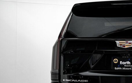 Cadillac Escalade V, 2025 год, 19 900 000 рублей, 24 фотография