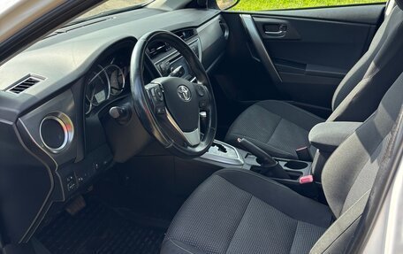 Toyota Auris II, 2014 год, 1 540 000 рублей, 6 фотография