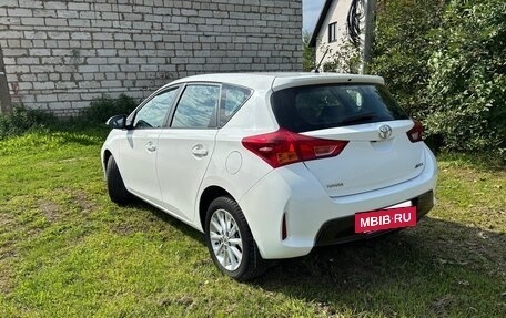 Toyota Auris II, 2014 год, 1 540 000 рублей, 4 фотография