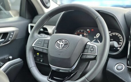 Toyota Highlander, 2025 год, 5 150 000 рублей, 26 фотография
