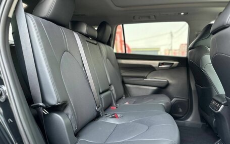 Toyota Highlander, 2025 год, 5 150 000 рублей, 31 фотография