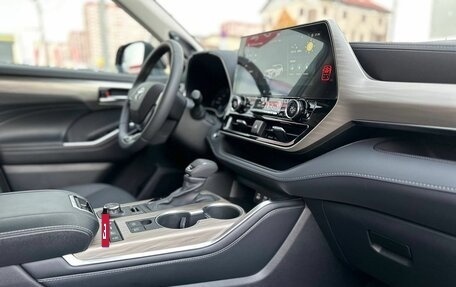 Toyota Highlander, 2025 год, 5 150 000 рублей, 34 фотография