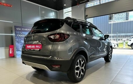 Renault Kaptur I рестайлинг, 2018 год, 1 240 000 рублей, 4 фотография