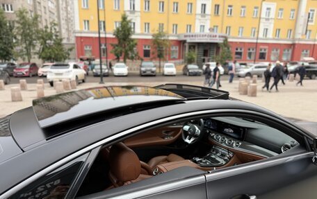 Mercedes-Benz E-Класс, 2018 год, 4 450 000 рублей, 10 фотография