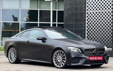 Mercedes-Benz E-Класс, 2018 год, 4 450 000 рублей, 2 фотография