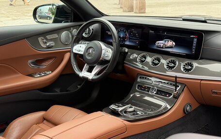 Mercedes-Benz E-Класс, 2018 год, 4 450 000 рублей, 12 фотография