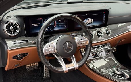Mercedes-Benz E-Класс, 2018 год, 4 450 000 рублей, 22 фотография
