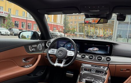 Mercedes-Benz E-Класс, 2018 год, 4 450 000 рублей, 33 фотография