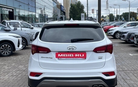 Hyundai Santa Fe III рестайлинг, 2017 год, 2 349 000 рублей, 5 фотография