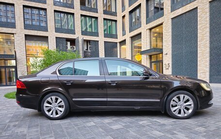 Skoda Superb III рестайлинг, 2014 год, 1 630 000 рублей, 2 фотография