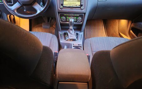Skoda Superb III рестайлинг, 2014 год, 1 630 000 рублей, 13 фотография