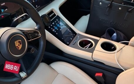 Porsche Taycan I, 2022 год, 9 900 000 рублей, 4 фотография
