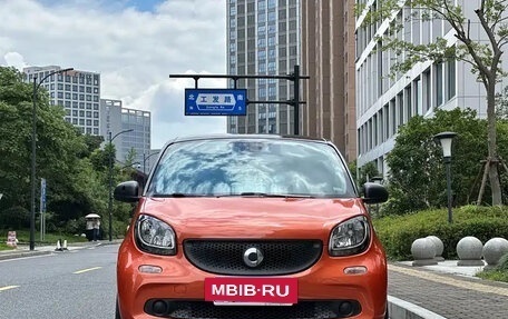 Smart Forfour II, 2017 год, 1 200 000 рублей, 2 фотография