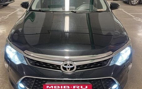 Toyota Camry, 2017 год, 2 450 000 рублей, 3 фотография