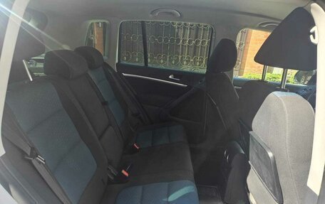 Volkswagen Tiguan I, 2013 год, 1 700 000 рублей, 5 фотография