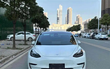 Tesla Model 3 I, 2021 год, 1 960 000 рублей, 2 фотография