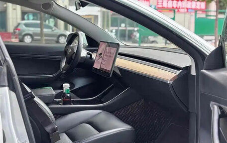Tesla Model 3 I, 2021 год, 1 960 000 рублей, 7 фотография