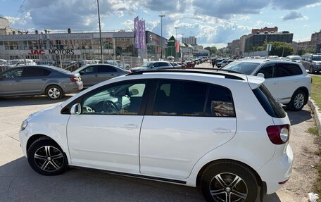 Volkswagen Golf Plus II, 2011 год, 800 000 рублей, 4 фотография