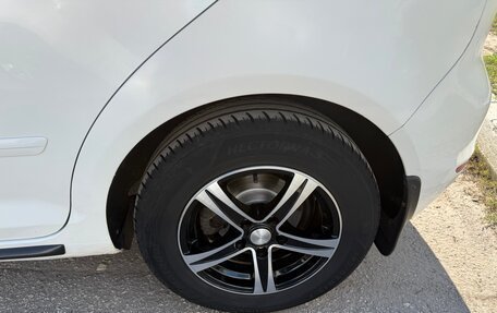 Volkswagen Golf Plus II, 2011 год, 800 000 рублей, 10 фотография